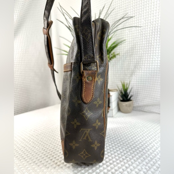 Vintage Louis Vuitton Danube Crossbody Bag (8907SL) - Picture 5 of 16